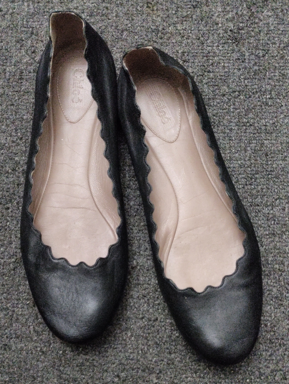 Chloe Black Scalloped Leather Ballet Flats